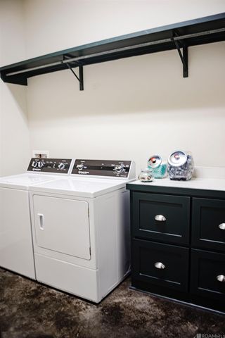 1914 Sugar Cane Ln, Saint George, LA 70810