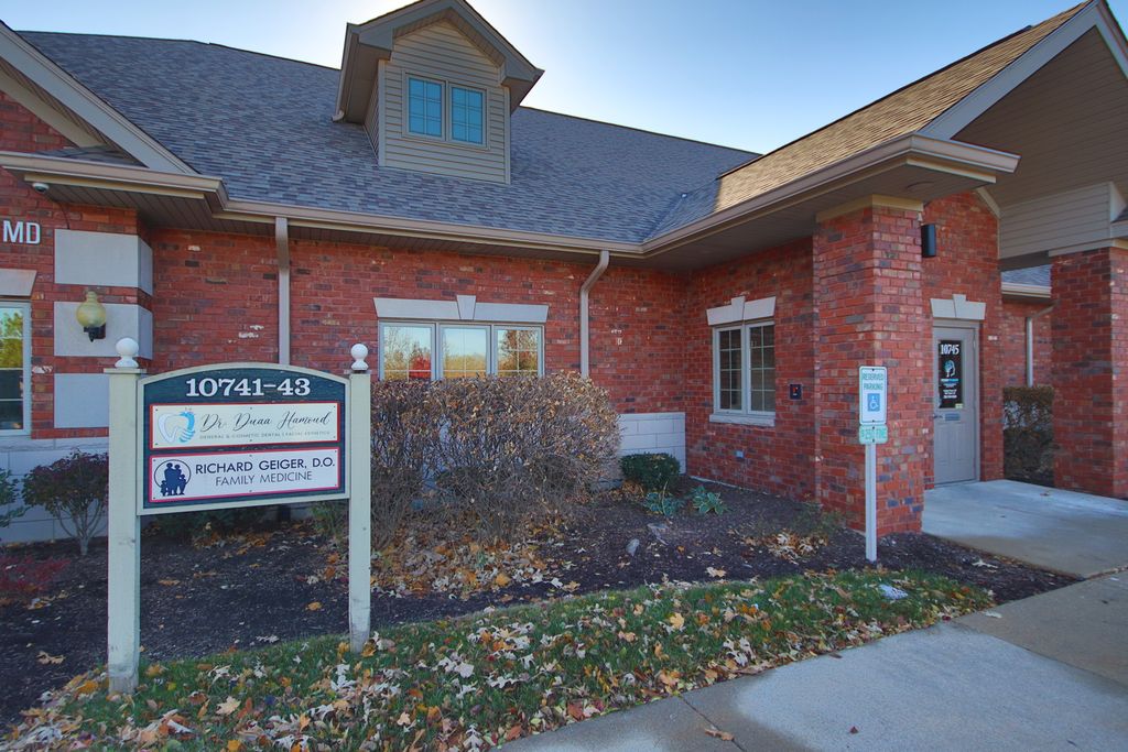 10743 165th Street, Orland Park, IL 60467