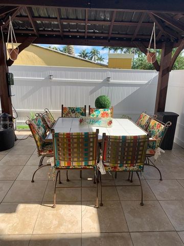 15029 SW 8th Ter 15029, Miami, FL 33194