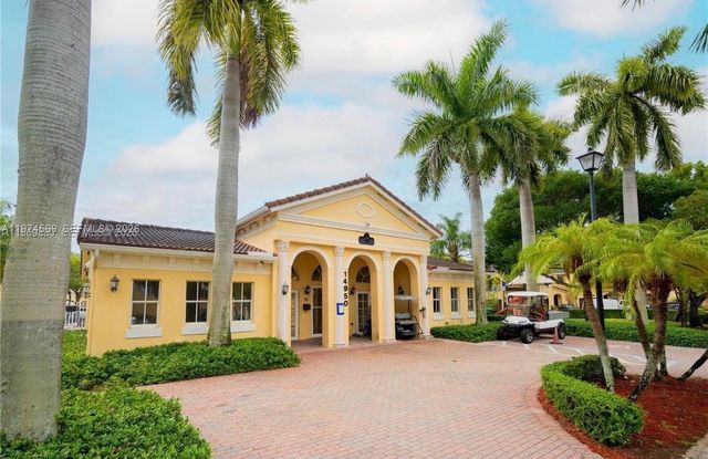 15029 SW 8th Ter 15029, Miami, FL 33194