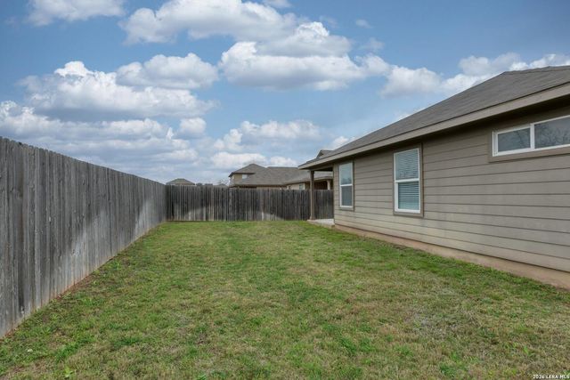 121 Little Wichita, Cibolo, TX 78108