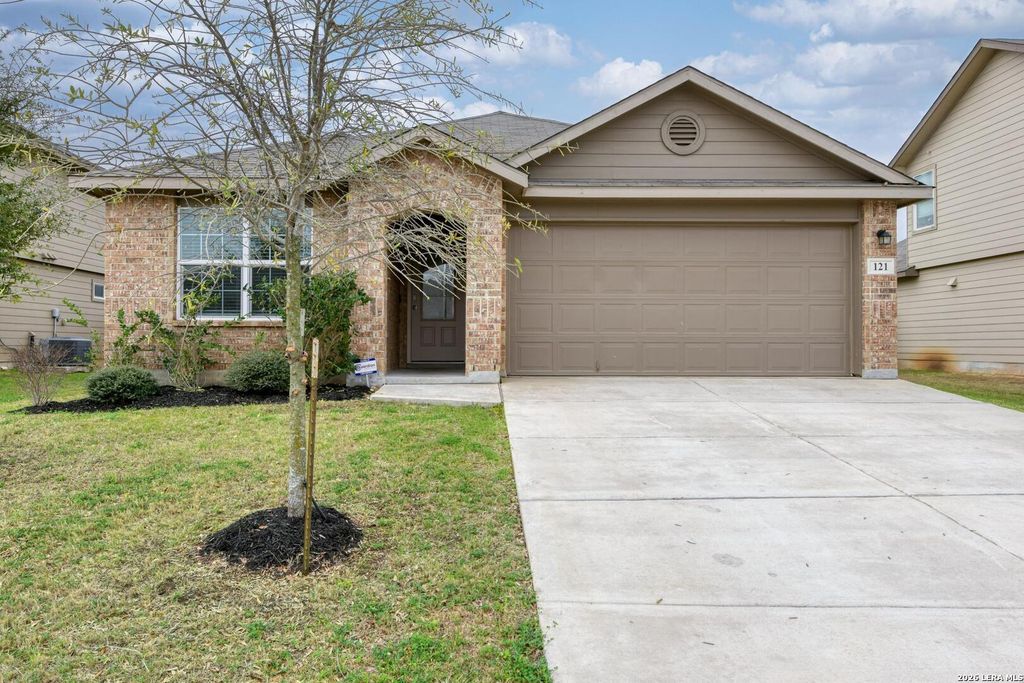 121 Little Wichita, Cibolo, TX 78108