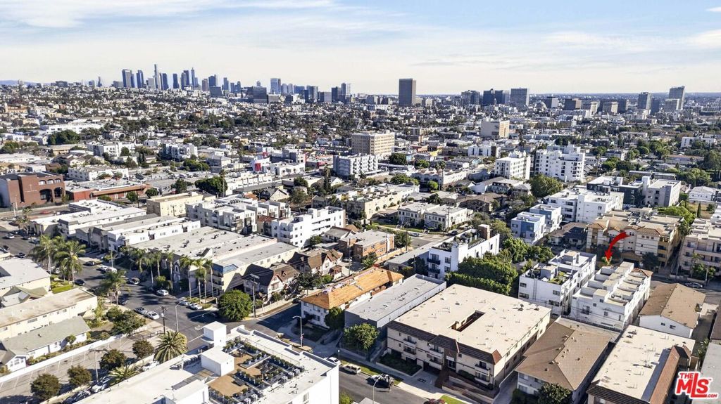 4823 Elmwood Avenue C, Los Angeles, CA 90004 — photo 3