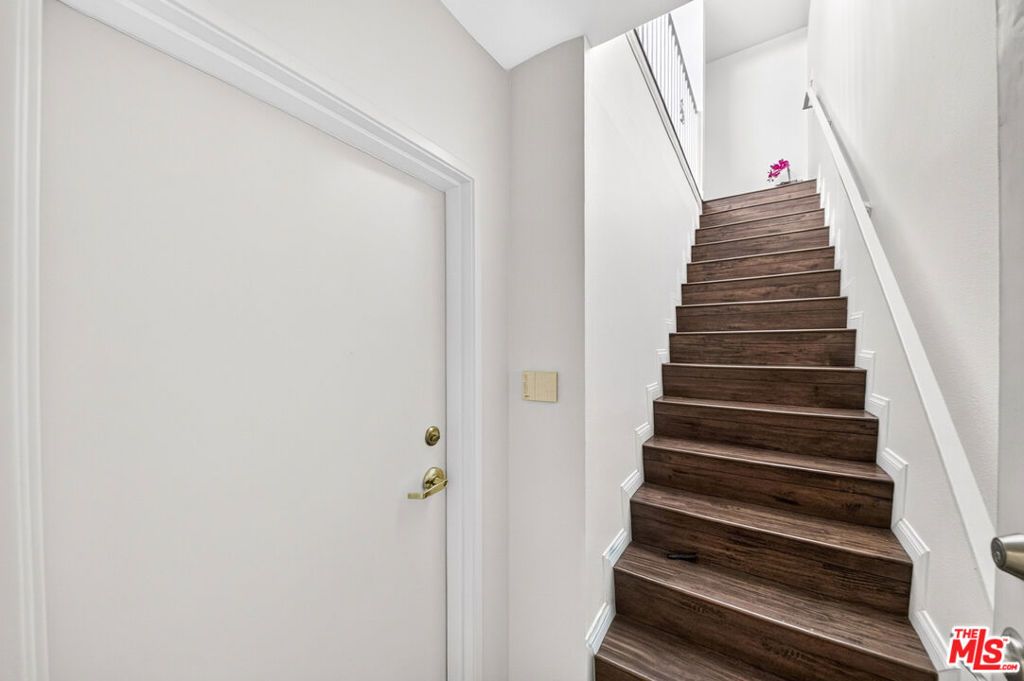 4823 Elmwood Avenue C, Los Angeles, CA 90004 — photo 4