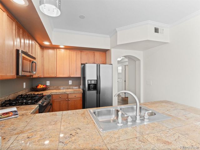 1705 Gaylord Street 104, Denver, CO 80206