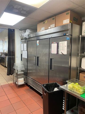 6653 S Dixie HWY, South Miami, FL 33143