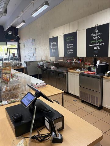 6653 S Dixie HWY, South Miami, FL 33143
