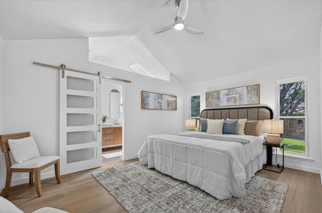 1019 Ridgeview Circle, Carrollton, TX 75007