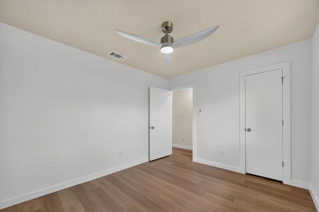 1019 Ridgeview Circle, Carrollton, TX 75007