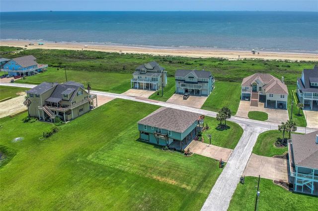 3933 Biscayne Beach Road, Port Bolivar, TX 77650