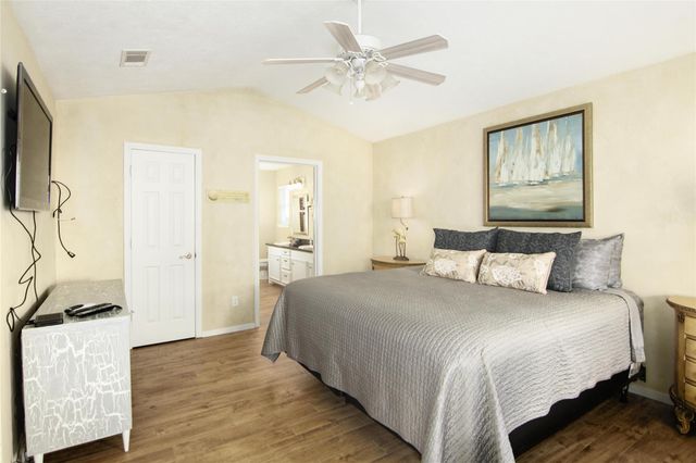 3933 Biscayne Beach Road, Port Bolivar, TX 77650