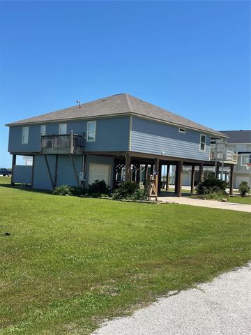 3933 Biscayne Beach Road, Port Bolivar, TX 77650
