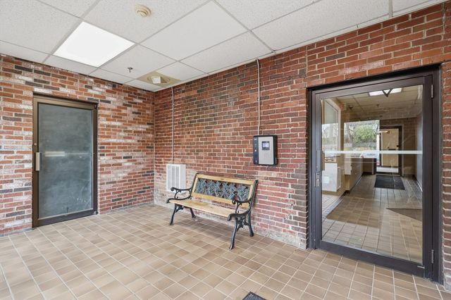 80 Foster Street 504, Peabody, MA 01960