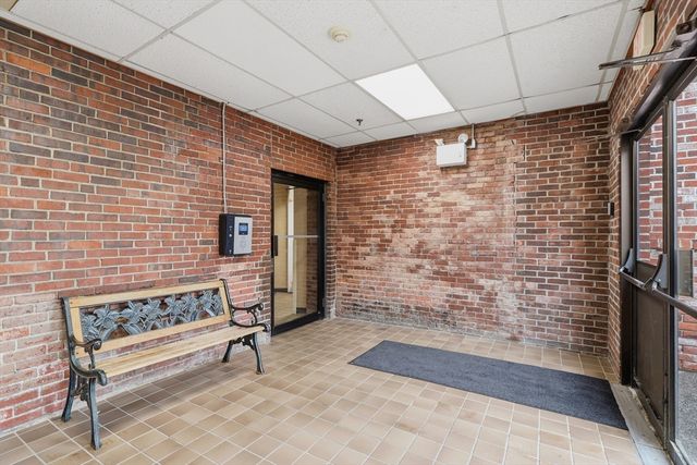 80 Foster Street 504, Peabody, MA 01960
