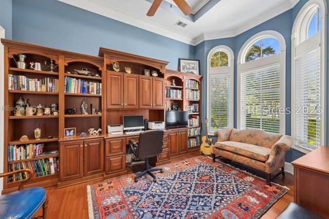 20 Balmoral Pl, Hilton Head Island, SC 29926