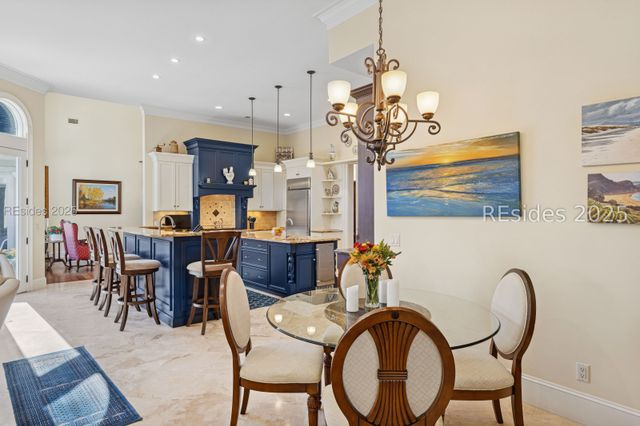 20 Balmoral Pl, Hilton Head Island, SC 29926