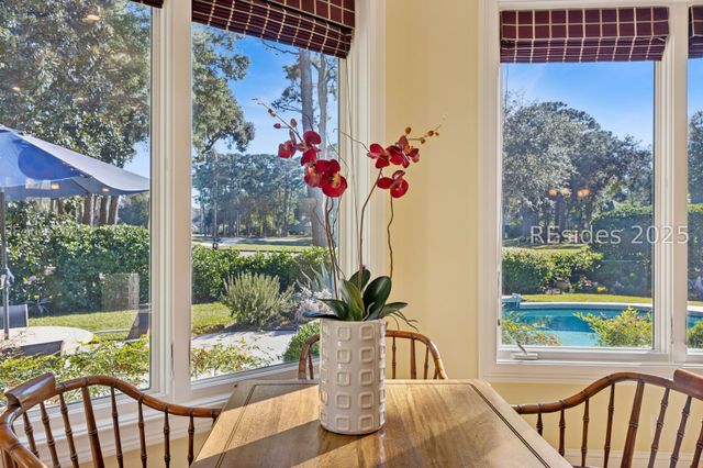 20 Balmoral Pl, Hilton Head Island, SC 29926