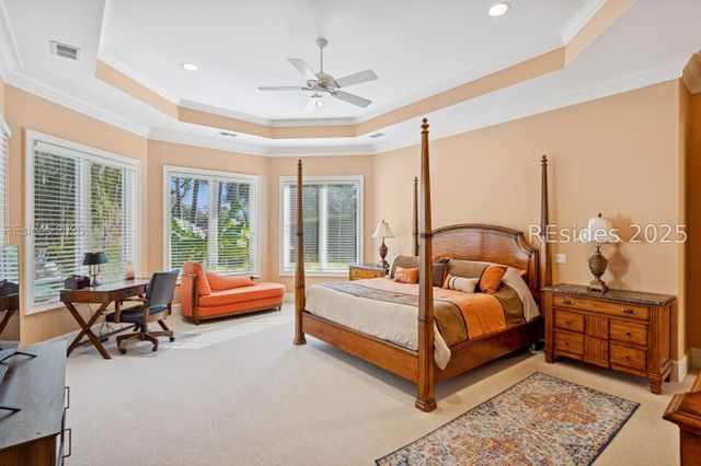 20 Balmoral Pl, Hilton Head Island, SC 29926