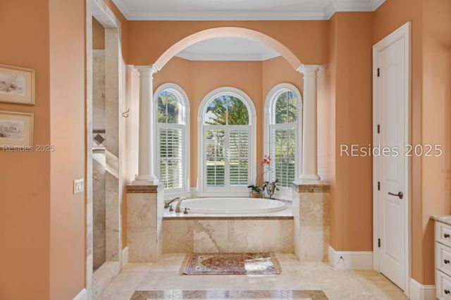 20 Balmoral Pl, Hilton Head Island, SC 29926