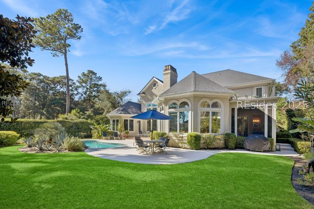 20 Balmoral Pl, Hilton Head Island, SC 29926