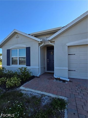 4325 SW 7th AVE, Cape Coral, FL 33914