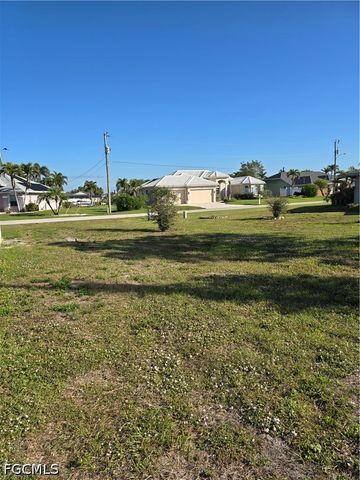 4325 SW 7th AVE, Cape Coral, FL 33914