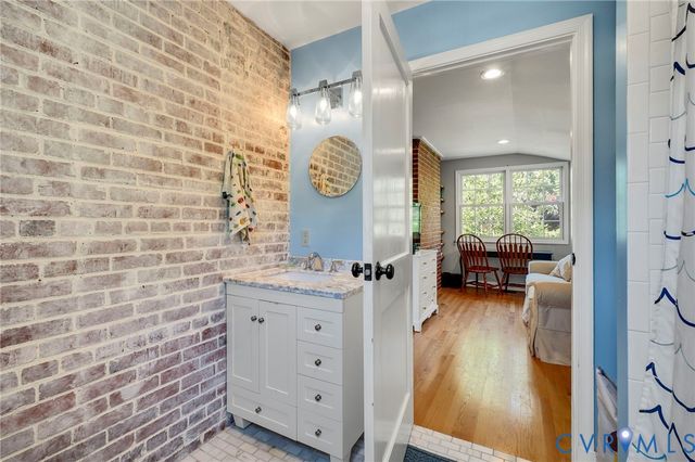 1931 Maple Shade Ln, Richmond, VA 23227
