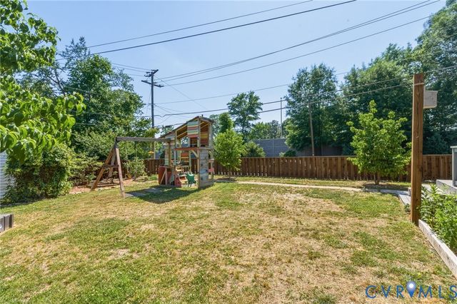 1931 Maple Shade Ln, Richmond, VA 23227