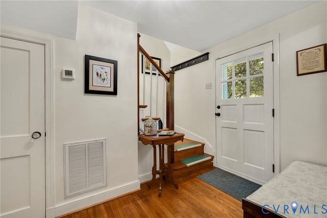 1931 Maple Shade Ln, Richmond, VA 23227