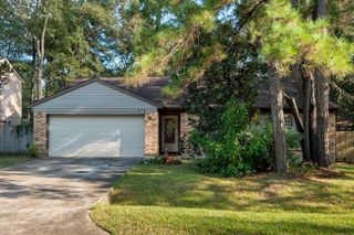 24 Yewleaf Road, The Woodlands, TX 77381