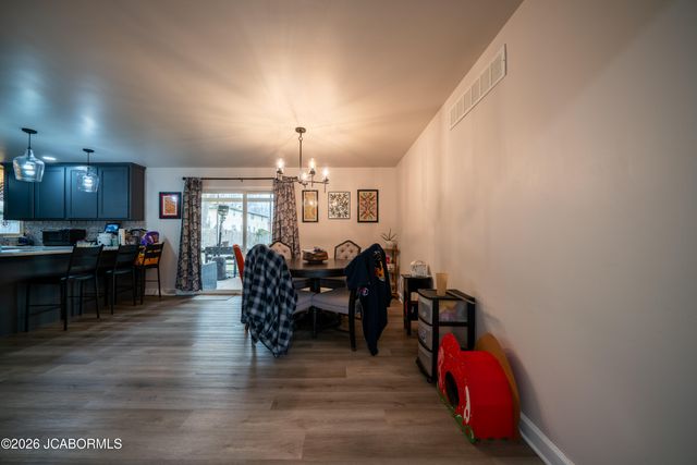 1806 TOWER DRIVE, Jefferson City, MO 65109