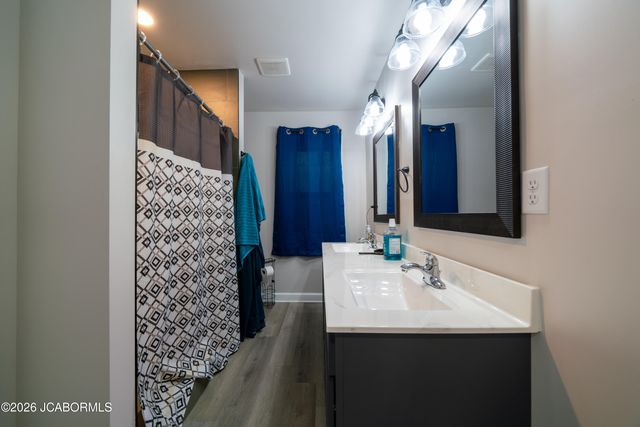 1806 TOWER DRIVE, Jefferson City, MO 65109