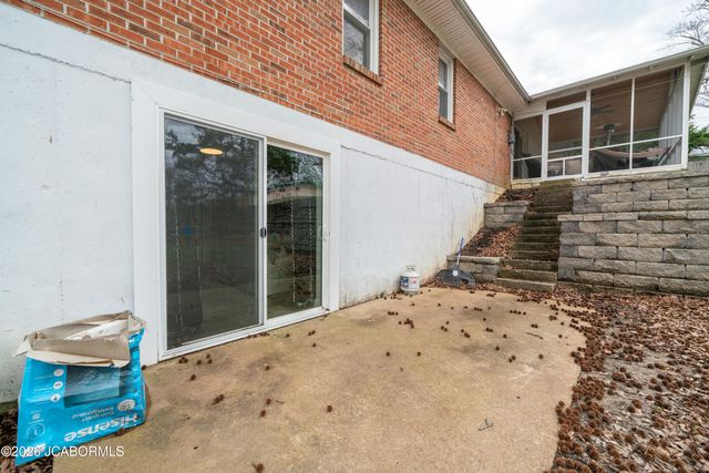 1806 TOWER DRIVE, Jefferson City, MO 65109