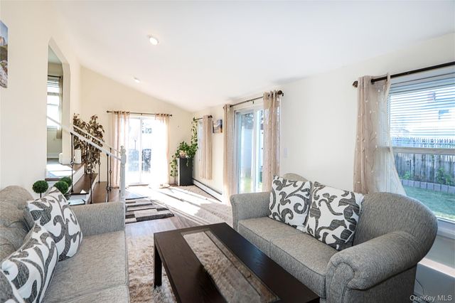 169 N 6th Street, Bethpage, NY 11714