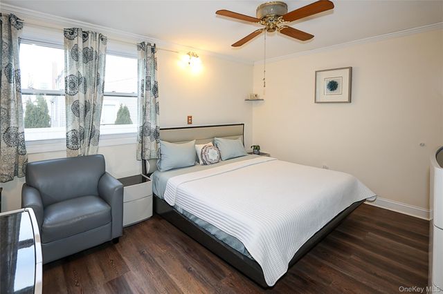 169 N 6th Street, Bethpage, NY 11714