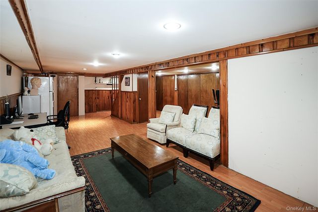 169 N 6th Street, Bethpage, NY 11714