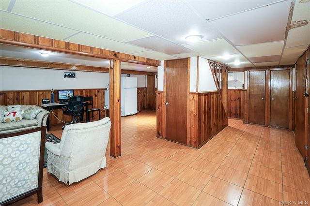 169 N 6th Street, Bethpage, NY 11714