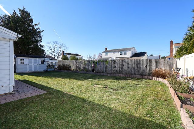 169 N 6th Street, Bethpage, NY 11714