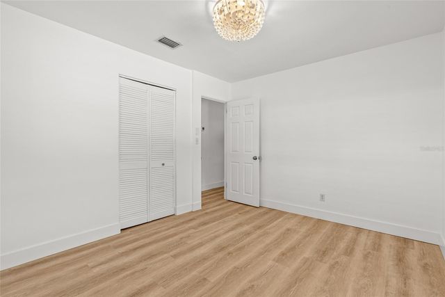 8020 24TH AVENUE N, St Petersburg, FL 33710