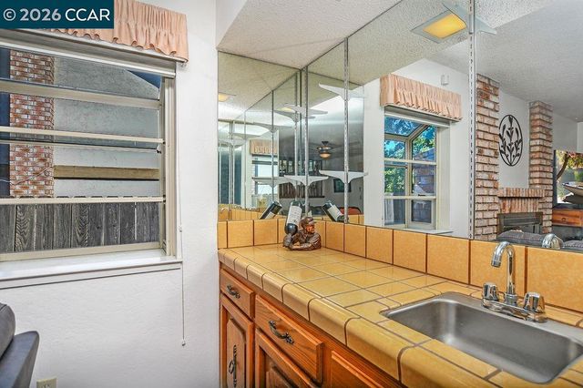 2822 Harris, Antioch, CA 94509