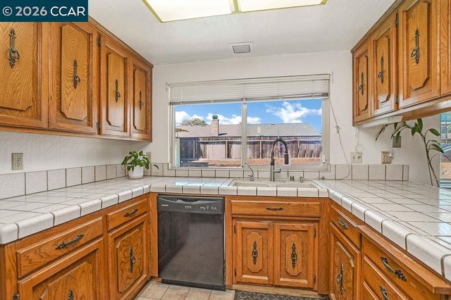 2822 Harris, Antioch, CA 94509