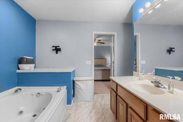 45 ROYAL Road, Springfield, IL 62702