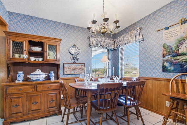 14202 Valley View Ridge, Tyler, TX 75709