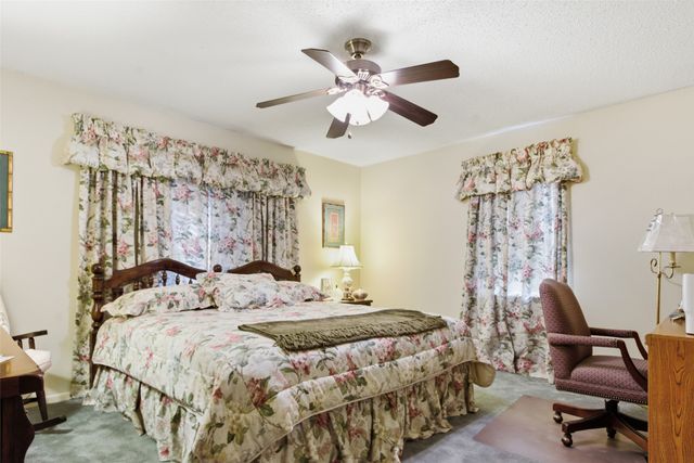 14202 Valley View Ridge, Tyler, TX 75709