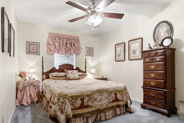 14202 Valley View Ridge, Tyler, TX 75709