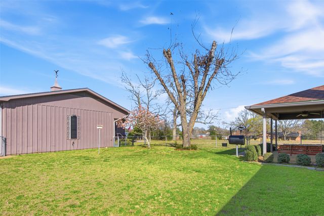 14202 Valley View Ridge, Tyler, TX 75709