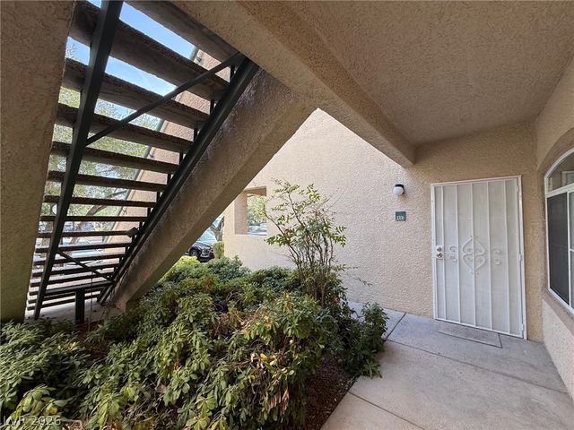 5415 West Harmon Avenue 1006, Las Vegas, NV 89103