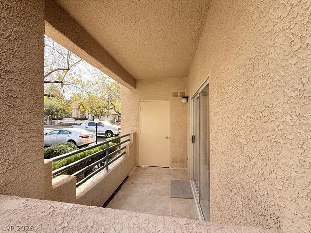 5415 West Harmon Avenue 1006, Las Vegas, NV 89103