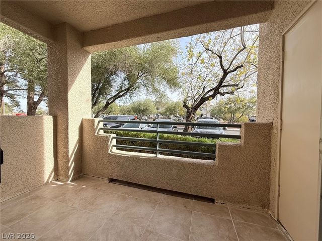 5415 West Harmon Avenue 1006, Las Vegas, NV 89103