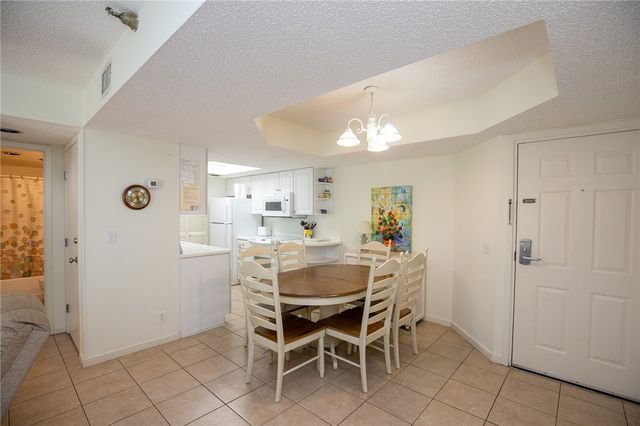 1440 Ocean Blvd 123, St Simons Island, GA 31522